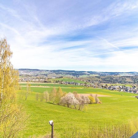 Apartment Bergwiese I Balkon I Aufzug I Stellplatz Schwarzenberg  Exterior foto